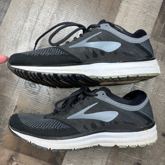 Brooks Dark Gray and Black Running Shoes - Picture 9 of 11